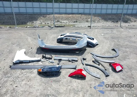 2021 Ford Explorer Xlt z USA, uszkodzony, nr VIN 1FMSK8DH2MGB20487